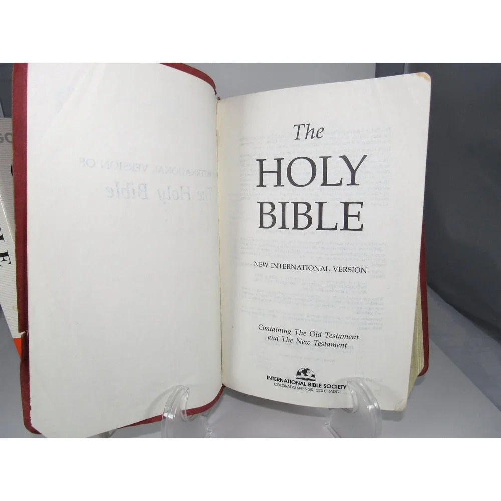 Good News Bible Today's English Version Holy Bible 1982 International‎ Bible
